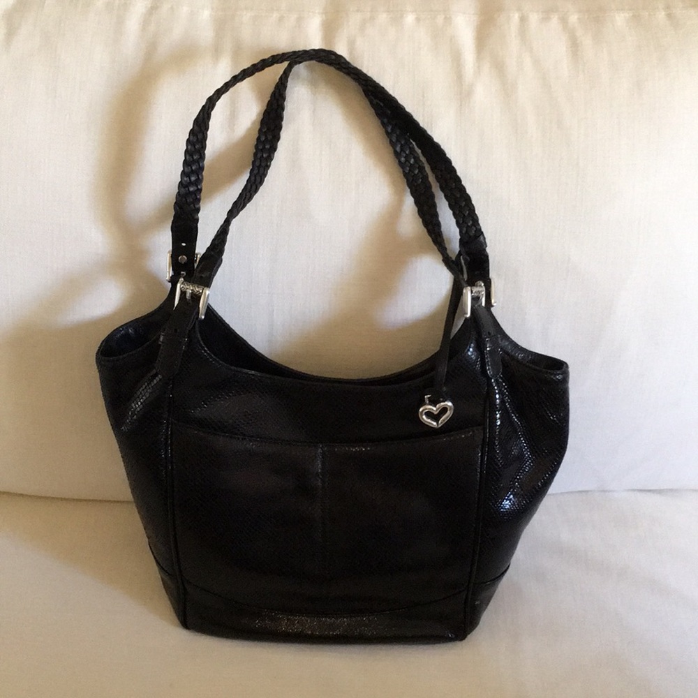 Brighton tote. Black leather, patent.